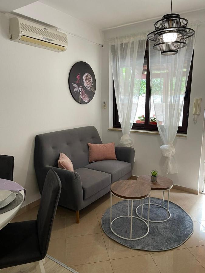 Apartments Lovro Lovran Zewnętrze zdjęcie