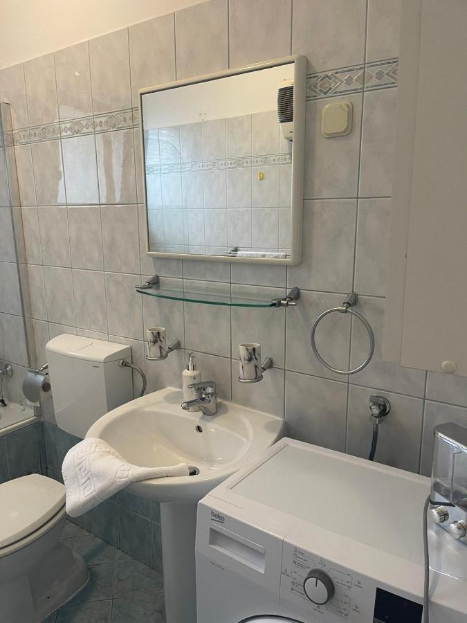 Apartments Lovro Lovran Zewnętrze zdjęcie
